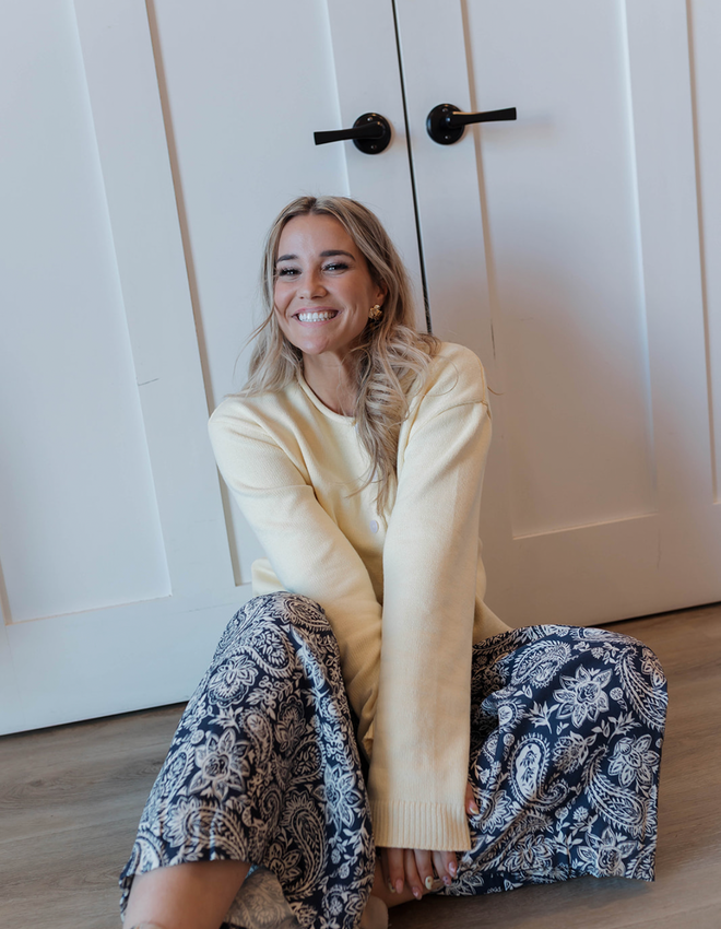 Raw Edge Neckline Button-up Cardigan