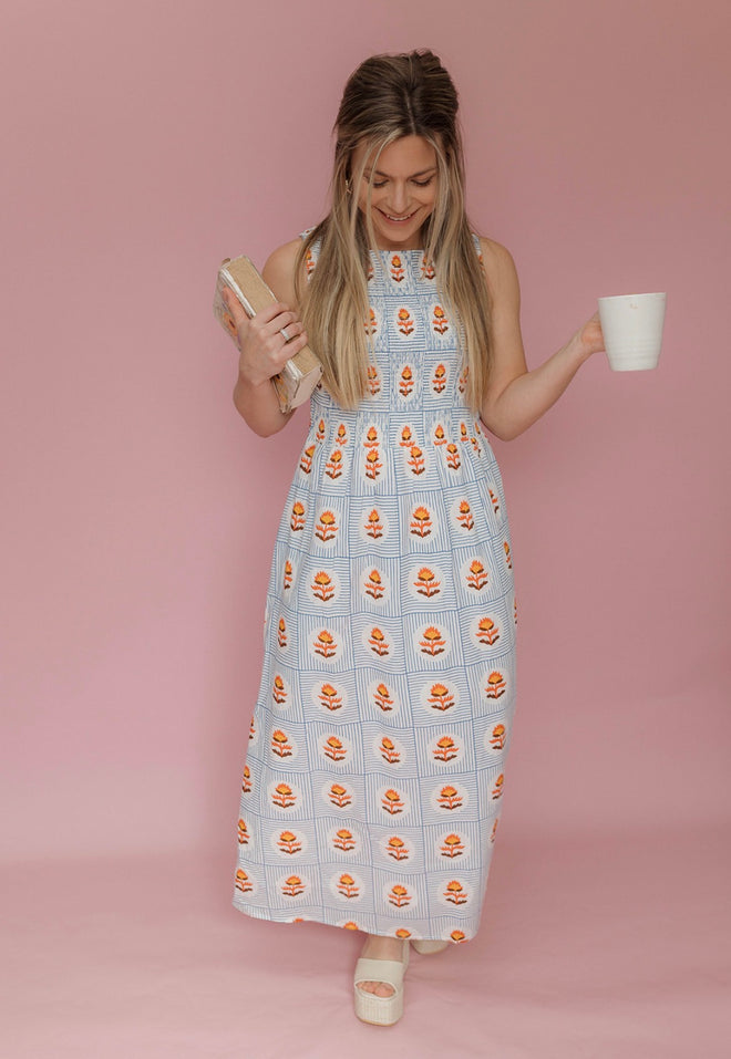 Sleevless Smock Block Print Midi Dress