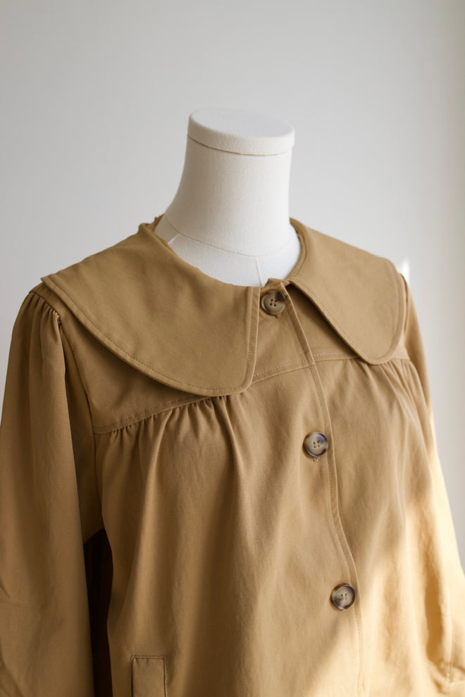 Erin Camel Button