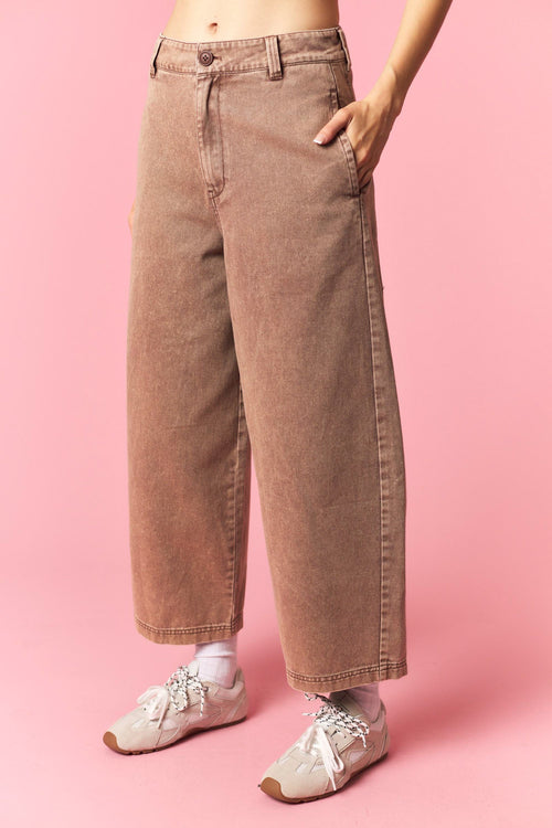 Mineral Wash Barrel Jeans