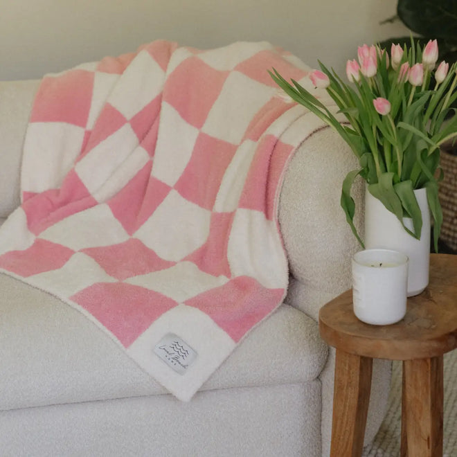 Checkered Luxe Home Blanket