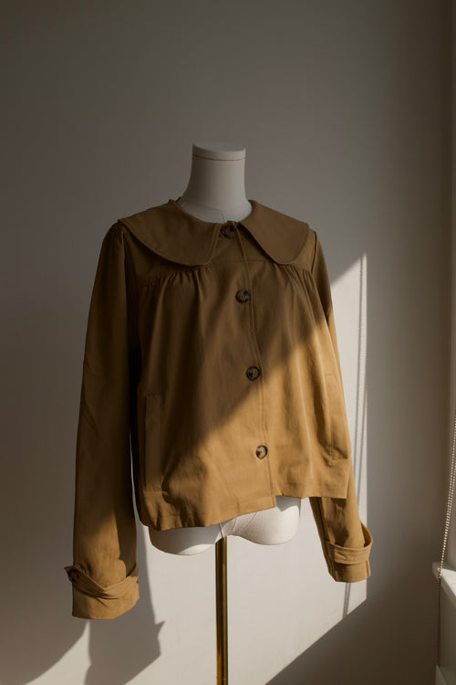 Erin Camel Button