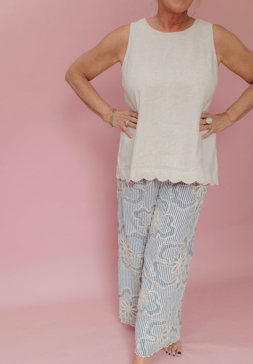 Willow Scallop Linen Top