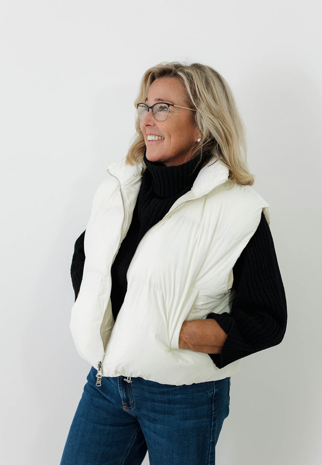 Cropped Puffer Vest