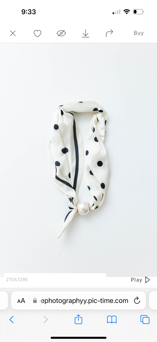 Dotted Magnetic Scarf Necklace