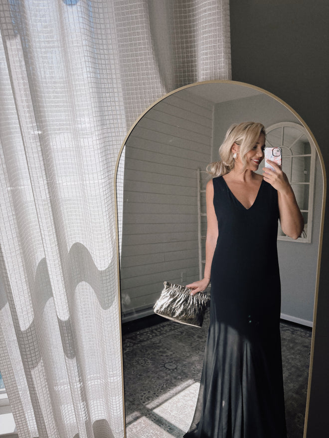 Plunge Godet Skirt Maxi Dres