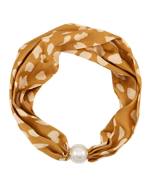 Magnetic Pearl Scarf