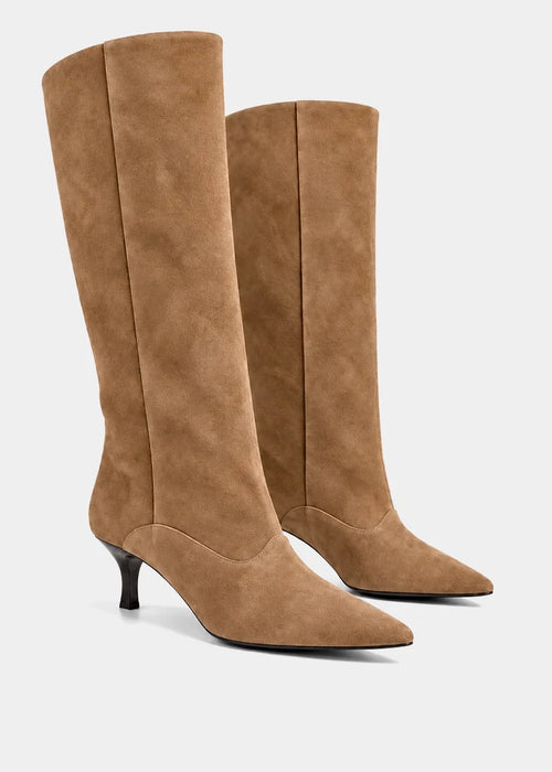 Yvonne Boot